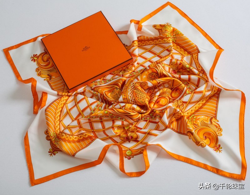 如何鉴别爱马仕丝巾香水真假,怎么辨别爱马仕丝巾香水的真假