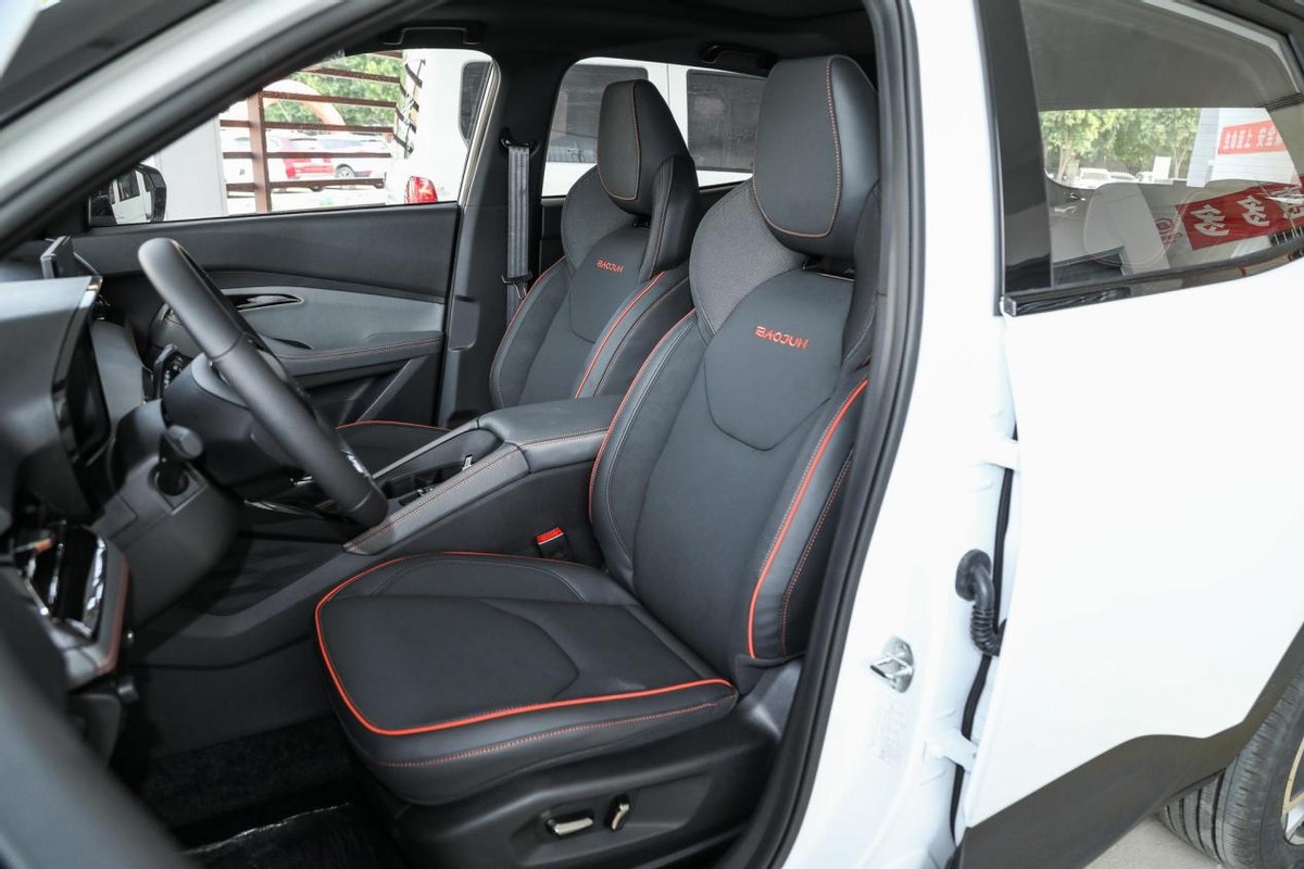 不到10万高性价比suv这3款随便选,十多万就能买suv这三辆谁最值得买