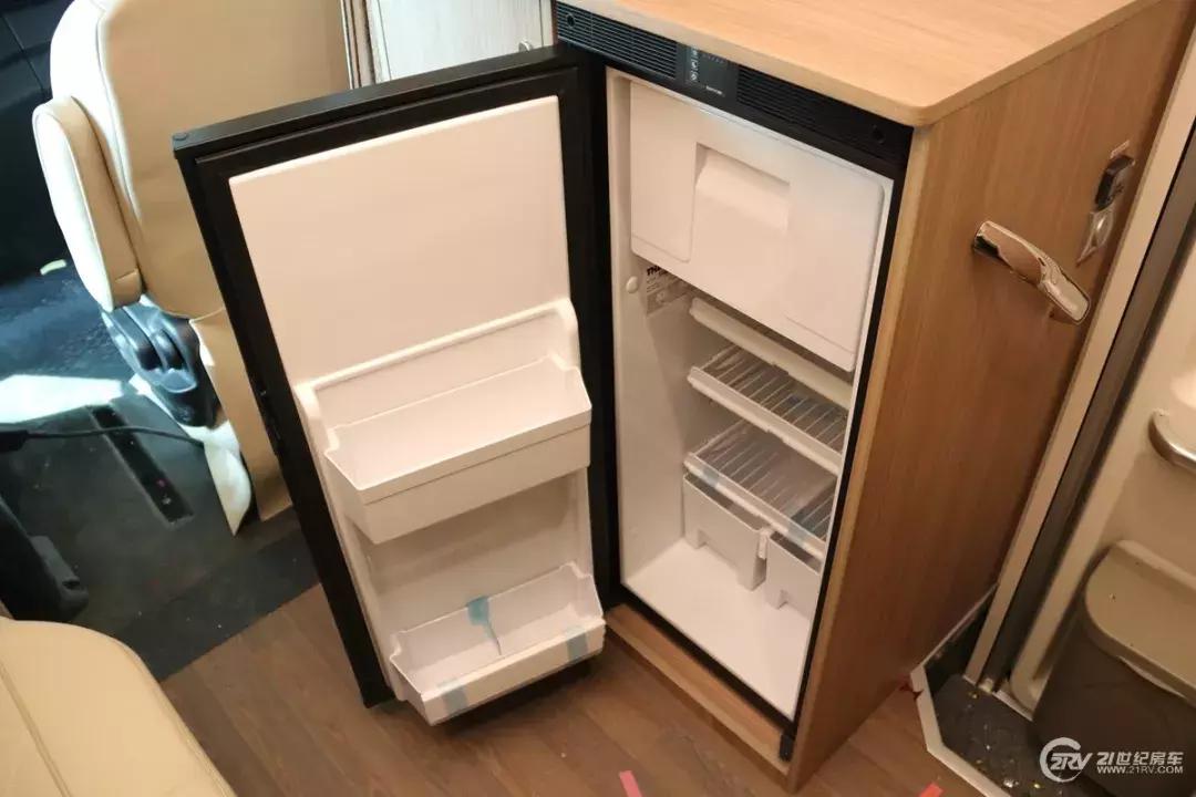 能过限高杆的房车,能过限高的进口房车