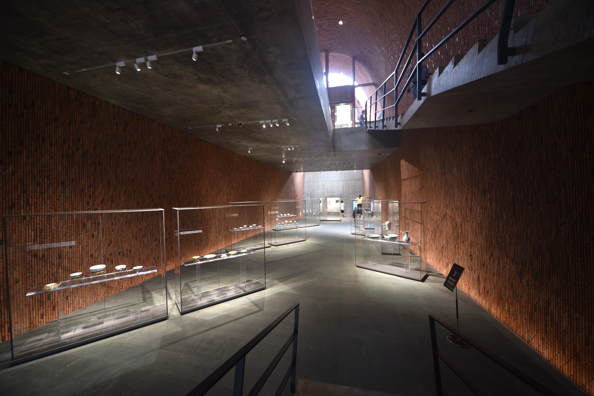 景德镇近代瓷器发展,千年瓷都景德镇有哪些瓷器