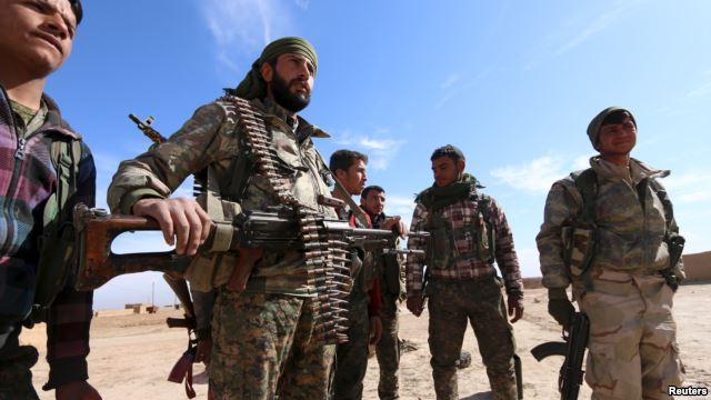 伊朗武装偷袭反对派，使用俄制高技术*器武**，专家称与俄罗斯无关