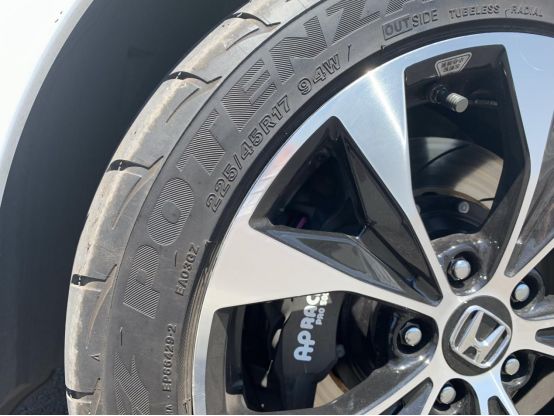 19款本田思域si,二手本田思域极锐版