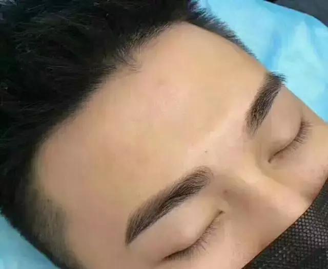 闆剧湁浠ョ偣涓洪潰,闆剧湁瀵撴剰