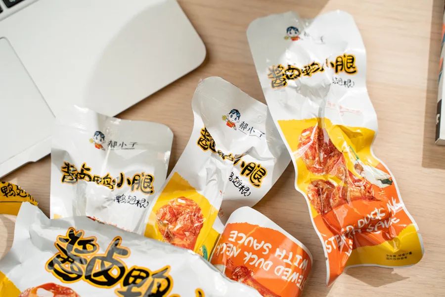 被薇娅直播间榨干零食预算后,写出了这篇测评报告(上)