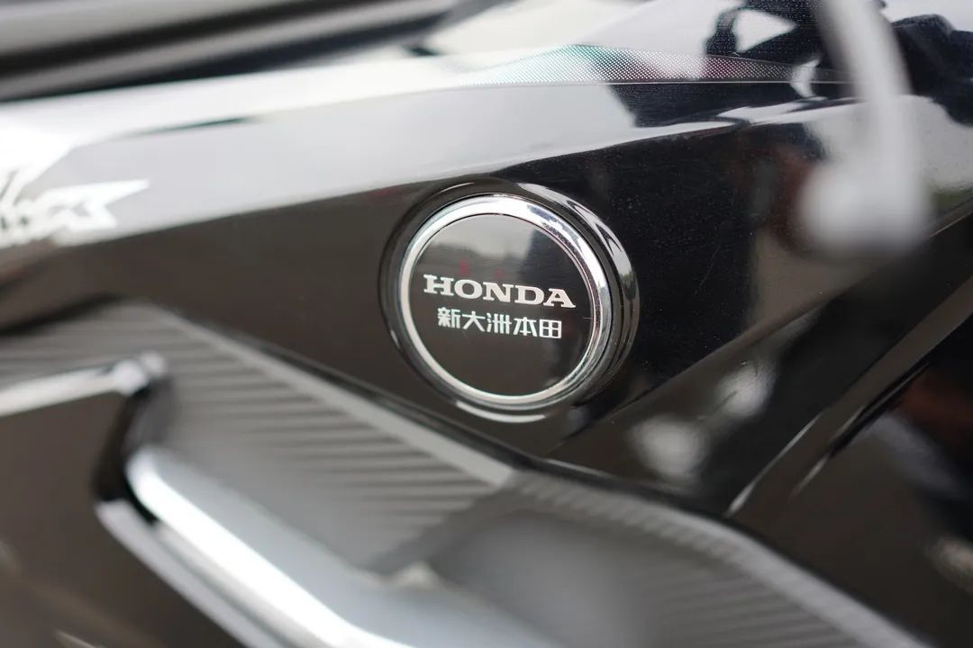 本田新大洲cbf190x摩旅,新大洲本田cbf190r对比豪爵nk150