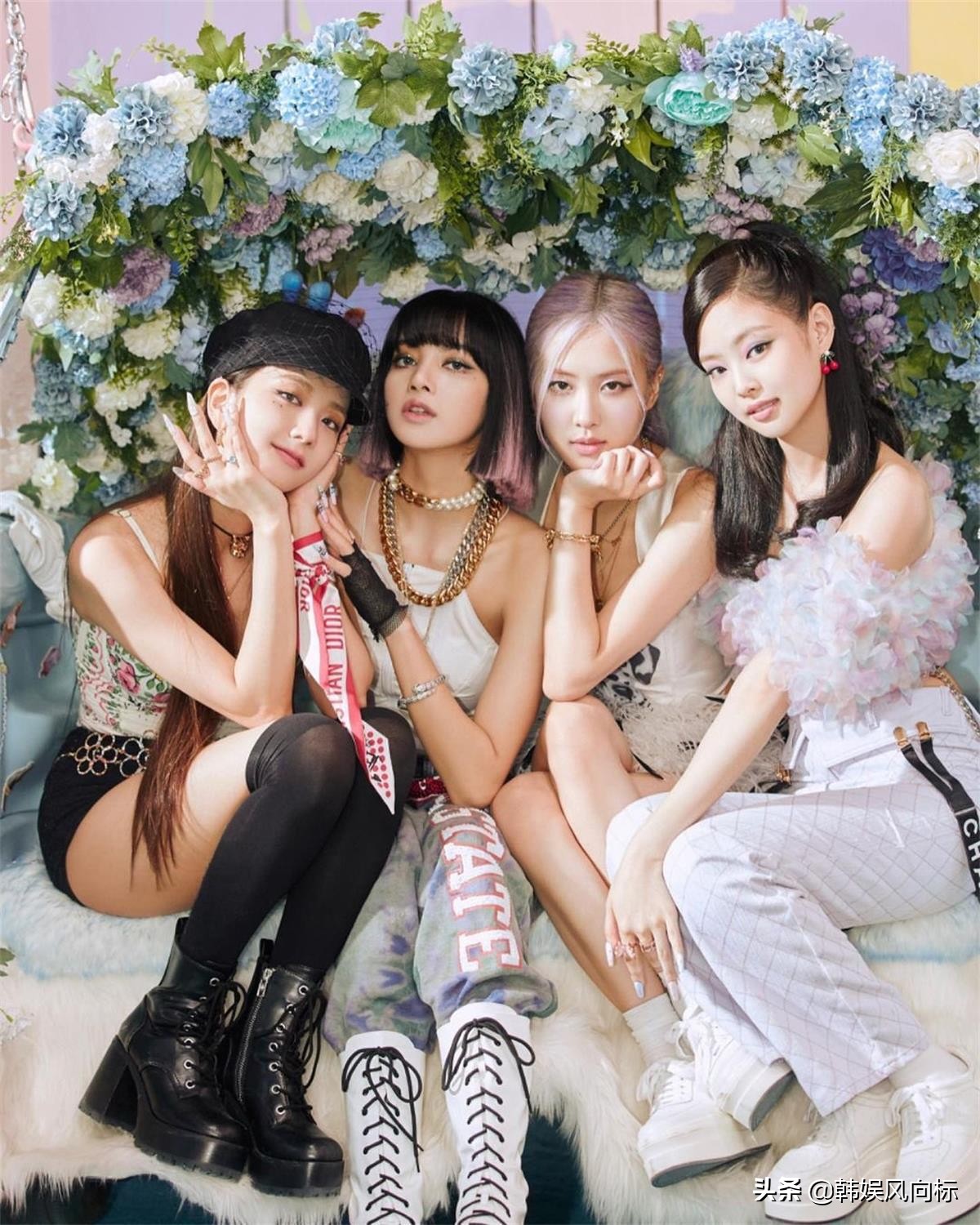 网友：为何粉墨成员称金智秀为*子骗**？朴彩英成为圣罗兰新代言人