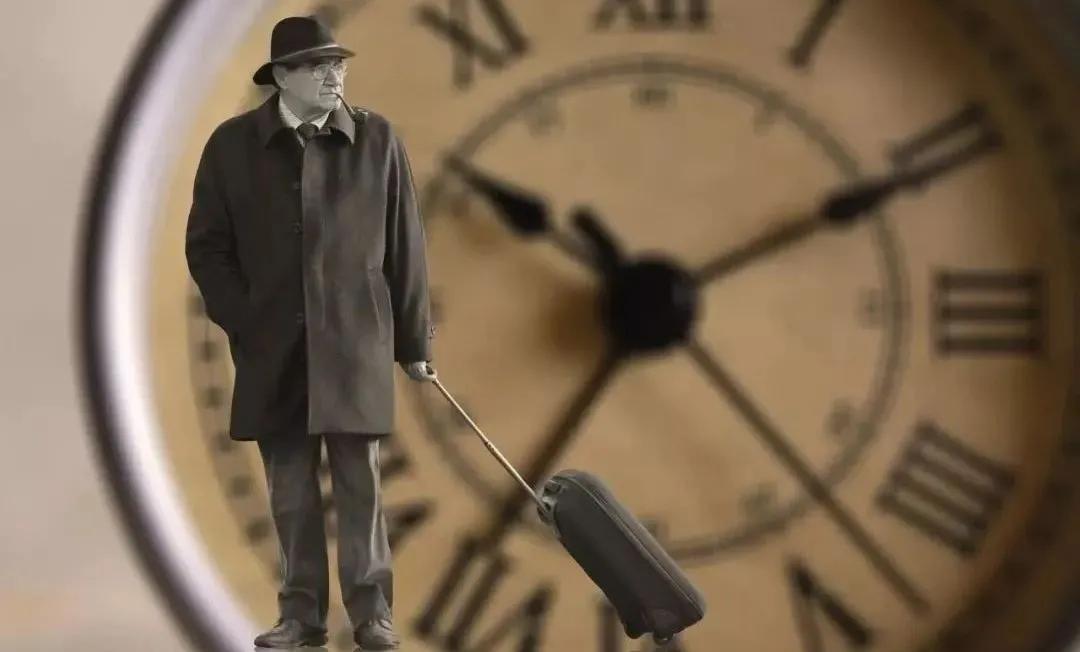 不知道和顾客聊什么怎么办,如何更自然的切入保险话题