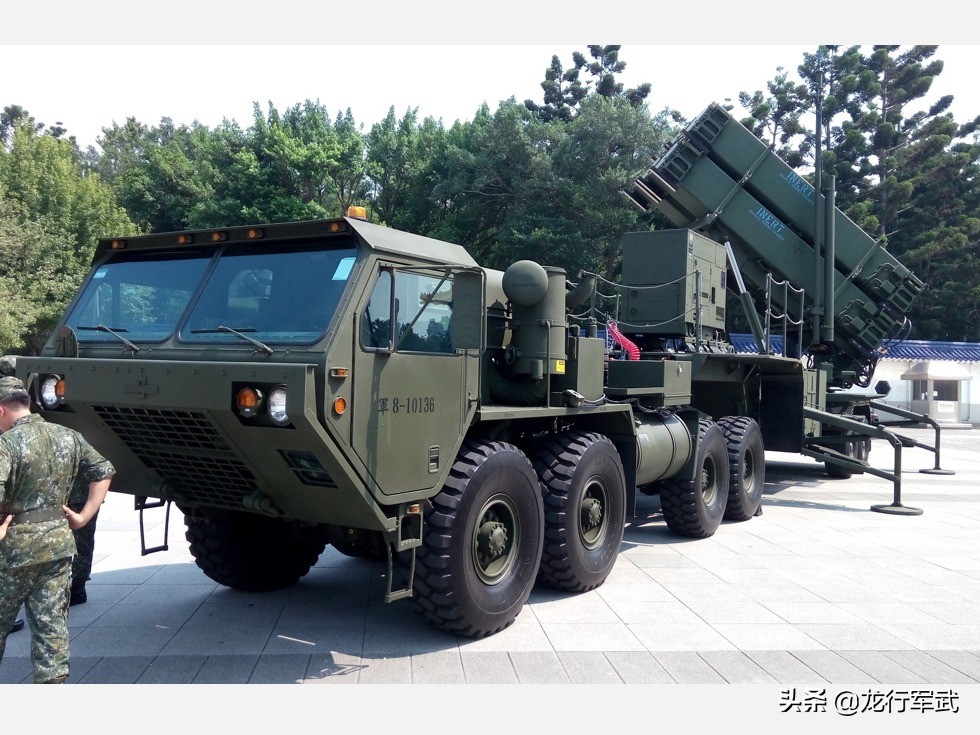 多少枚导弹能摧毁一个军事基地,多少枚导弹能够摧毁航母