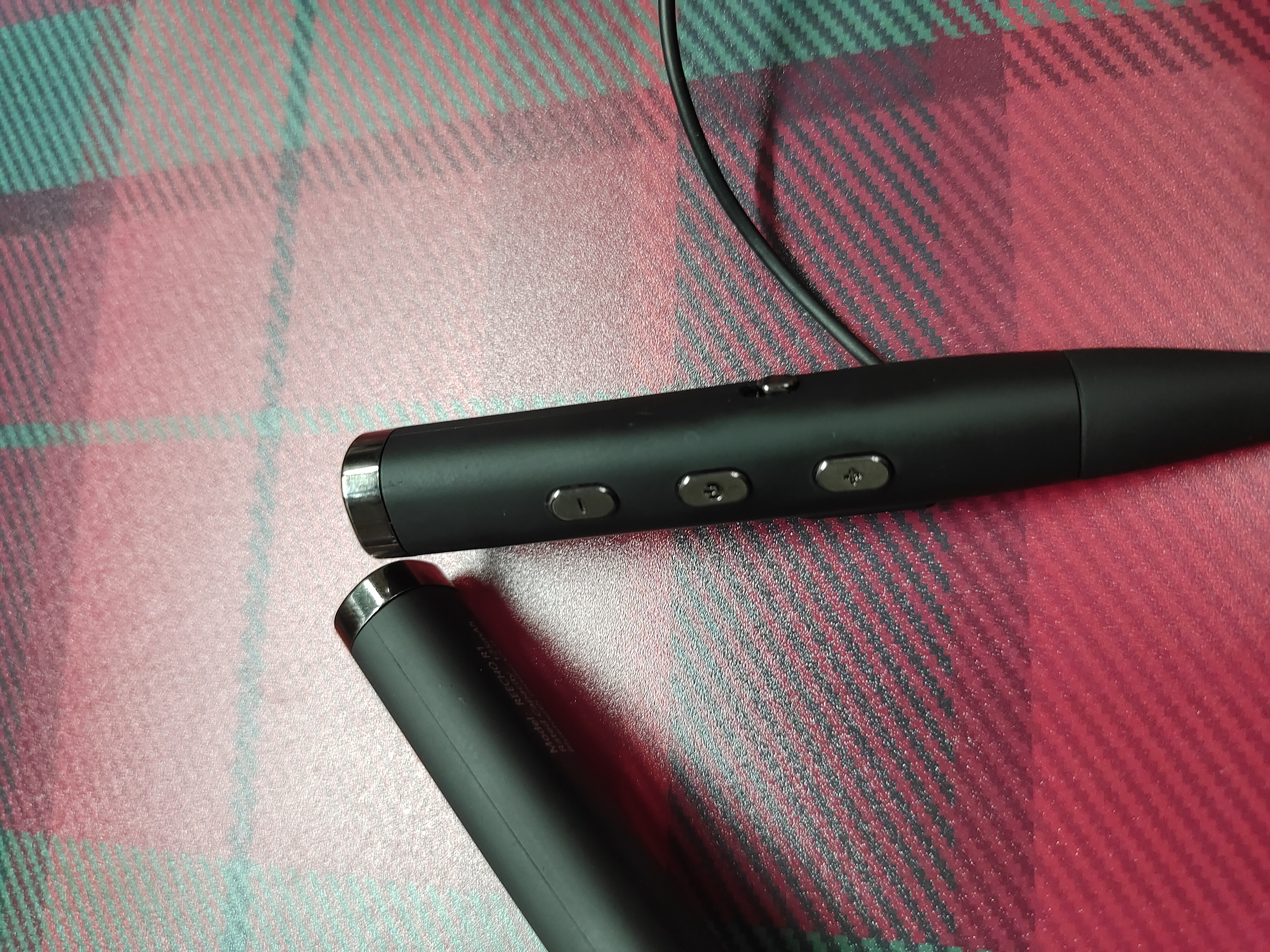 它可能是下一个耳机界的贫民英雄:REECHOR1测评