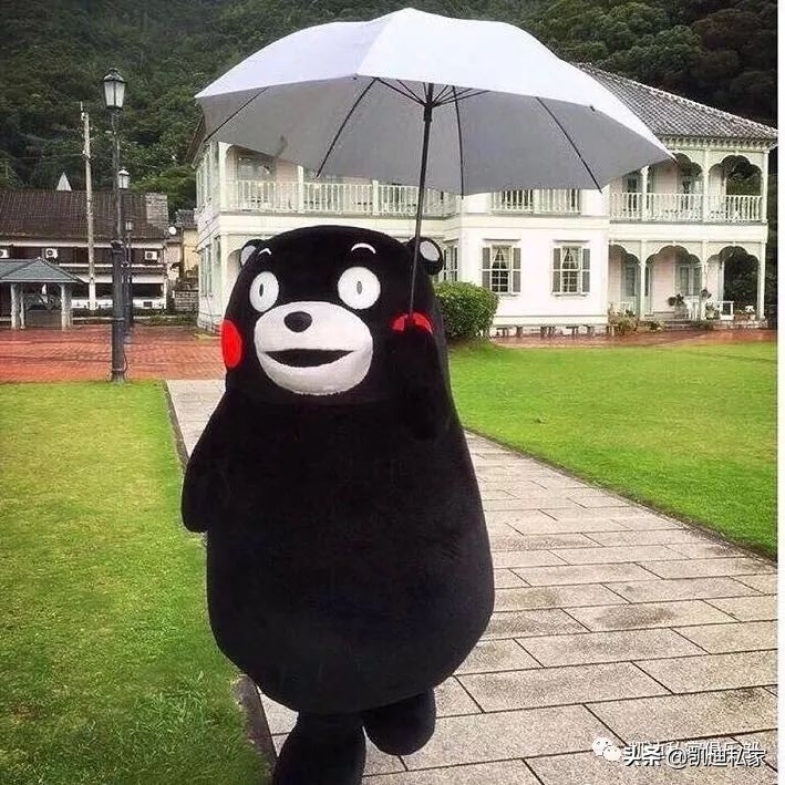 坐着奔驰长大的孩子,坐着儿子开的车倍感幸福