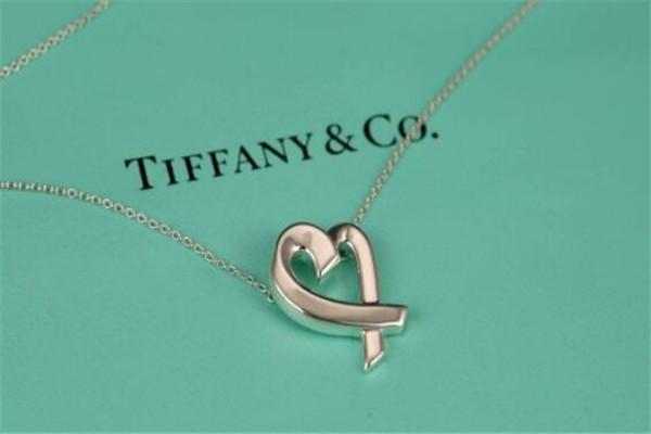 适合女生的轻奢首饰,更适合女性的首饰推荐