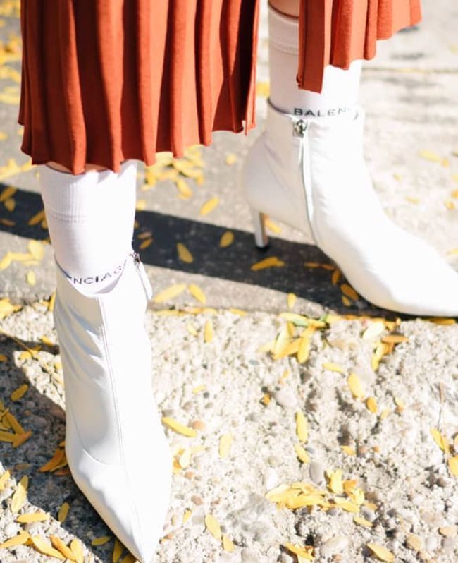 价格上万的袜子,价格上千的袜子