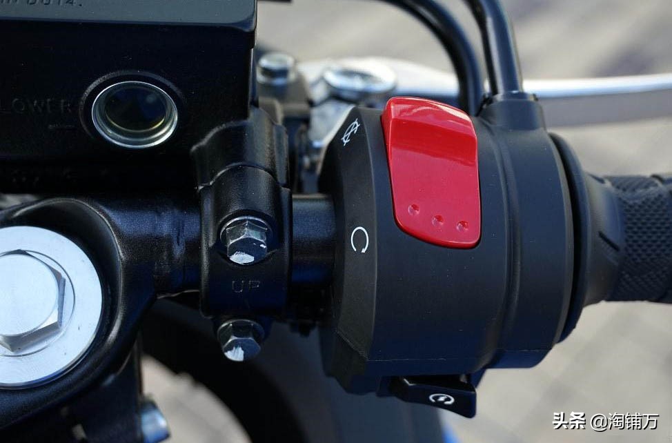 铃木250gsx哪国产的,铃木gsx250r2020款摩托车测评