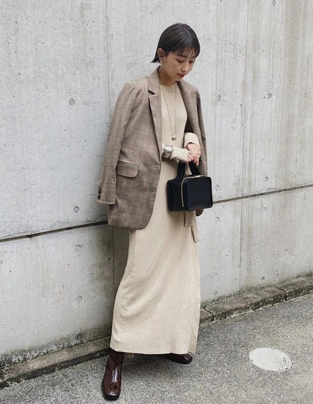 呢子大衣内搭羽绒服,羊毛大衣内搭羽绒服