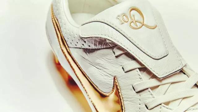 梅西c罗内马尔海报,梅西c罗内马尔颜值巅峰期