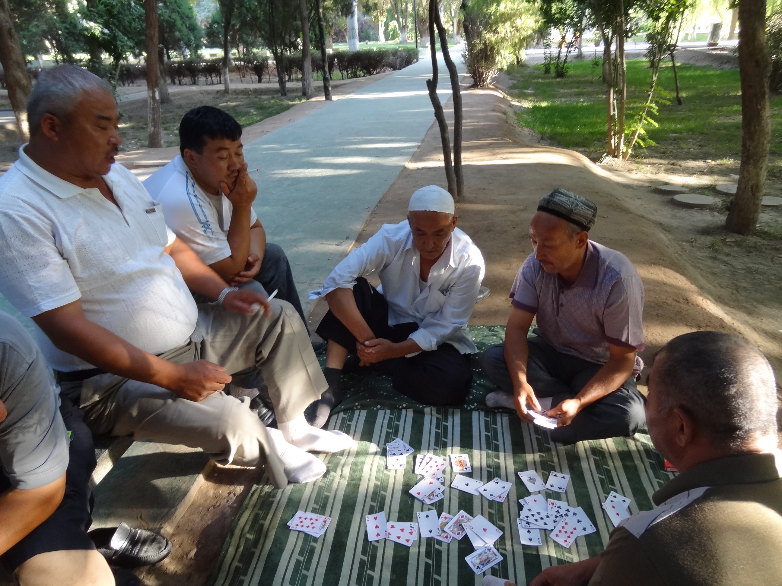 *疆新**南部边境城市喀什,剪影当地人的安逸生活