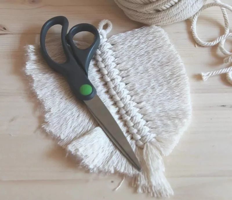 自制漂亮的挂毯,做彩虹云朵挂坠