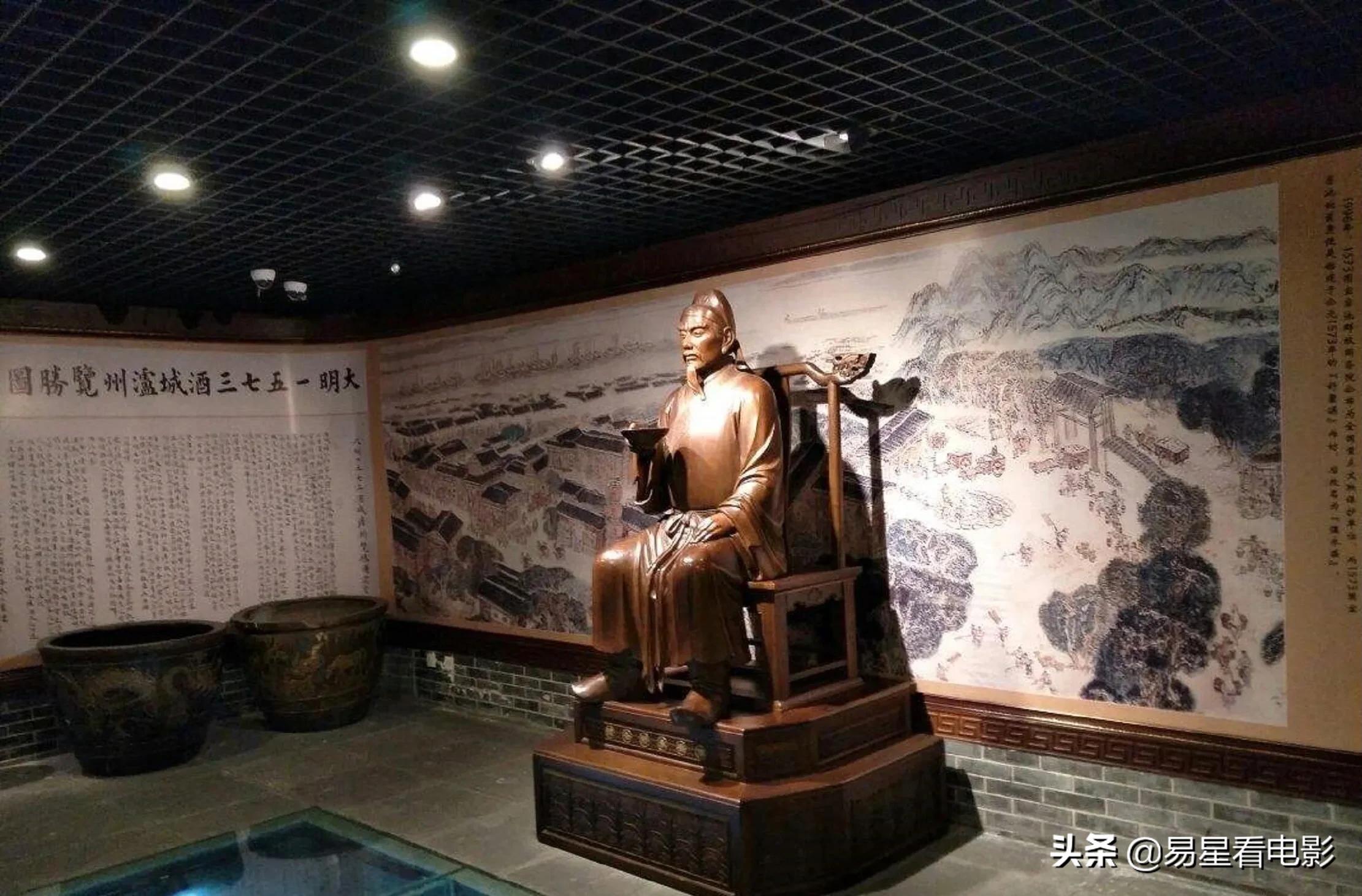 桃李春风一杯酒，江湖夜雨十年灯丨那些与泸州老窖相伴的岁月绵长