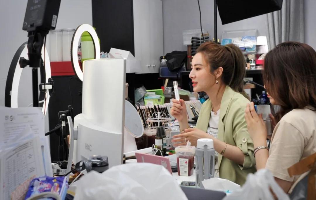 关于直播带货的看法交流一下,谈谈我对直播带货的看法