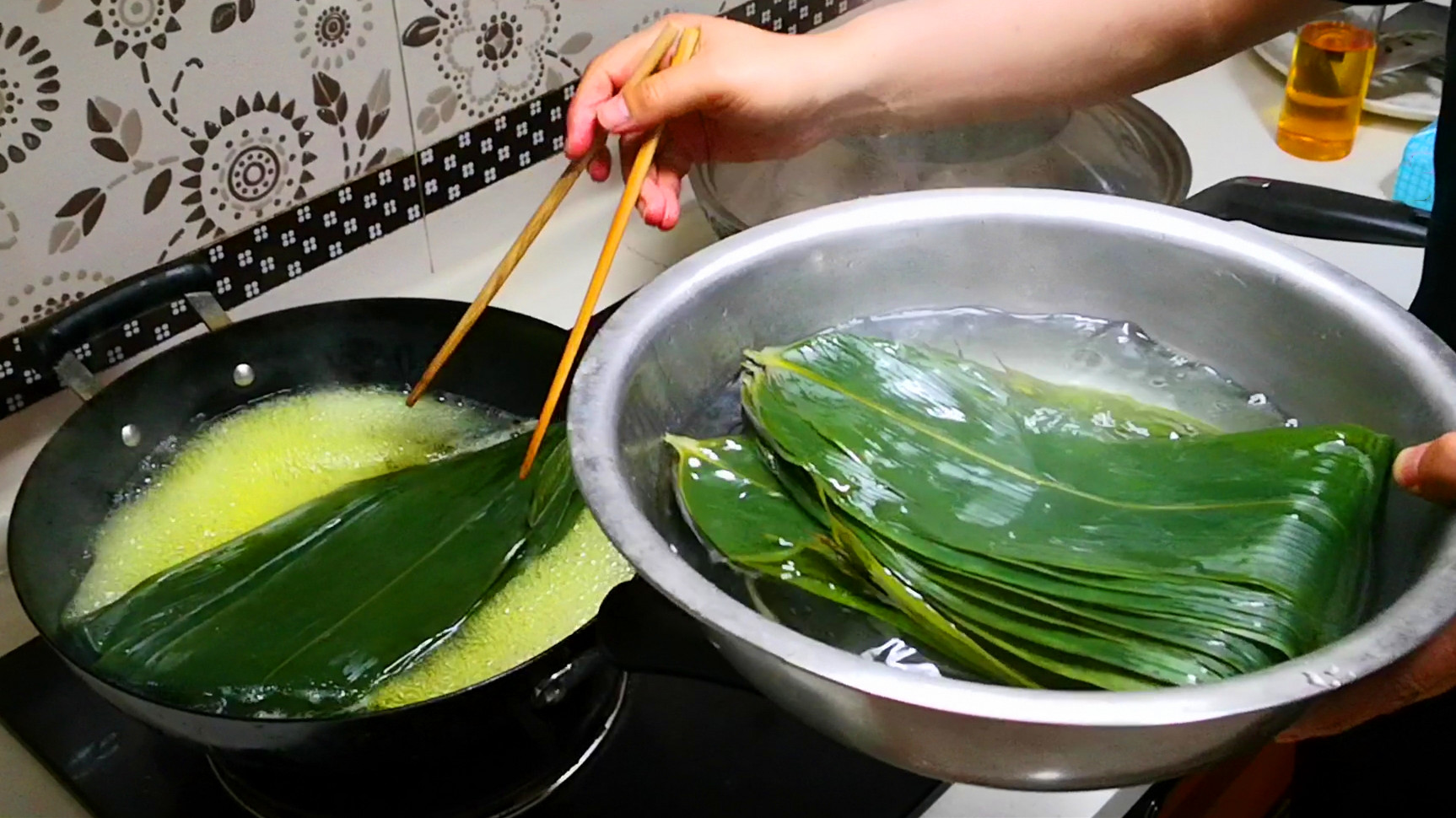 怎样包4角粽子慢动作,4角粽子怎么包做法最简单