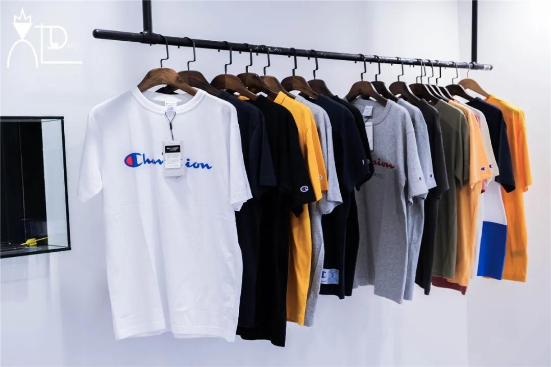 青岛品牌买手店,青岛买手店设计师