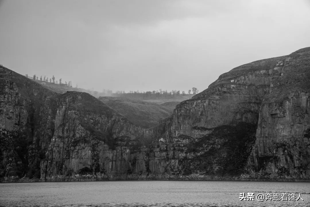 老牛湾的炸黄河虾，绝了