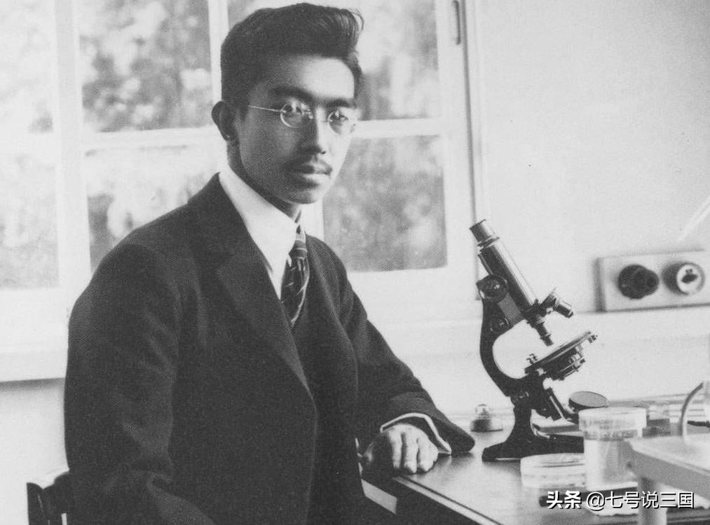 裕仁天皇和冈村宁次是什么关系,二战后日本裕仁死亡