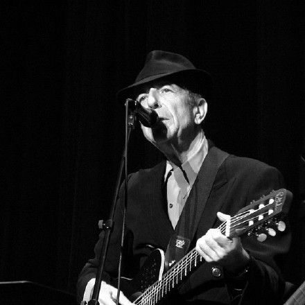 浣犳ⅵ瀵愪互姹傜殑鐢峰弸,浣犳ⅵ瀵愪互姹傜殑鐢风