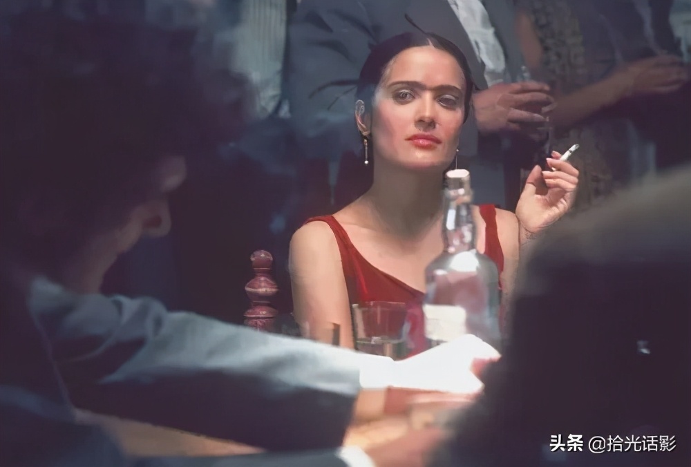 弗里达一个传奇女画家的一生,女画家弗里达电影解说