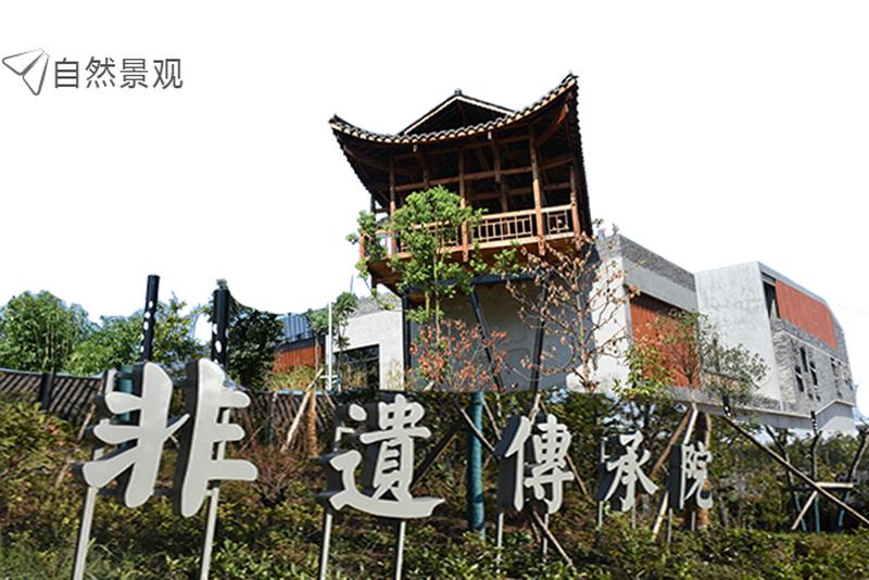 荆州最有特色的一所大学,新校区规划有调整,水系是一大亮点