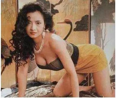 *子楣叶**：不脱衣服拍三级，还为此损失一千万？为何还被人骂不要脸