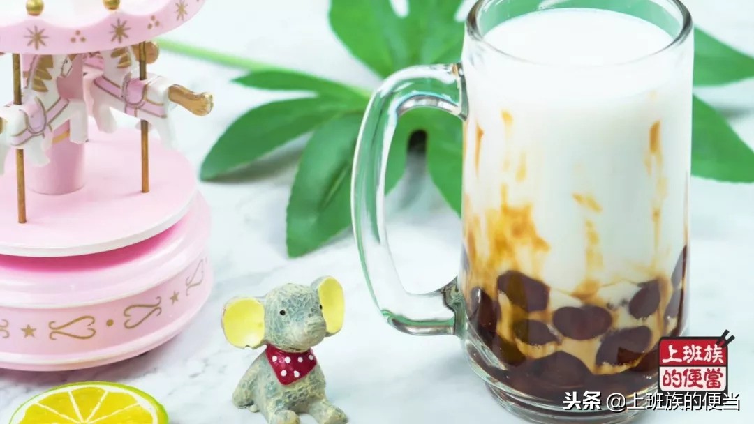 想喝珍珠奶茶不用买自己在家里做,想喝珍珠奶茶不用买在家就能