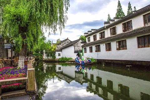 周庄是中国第一大水乡,周庄江南第一水乡是哪里的