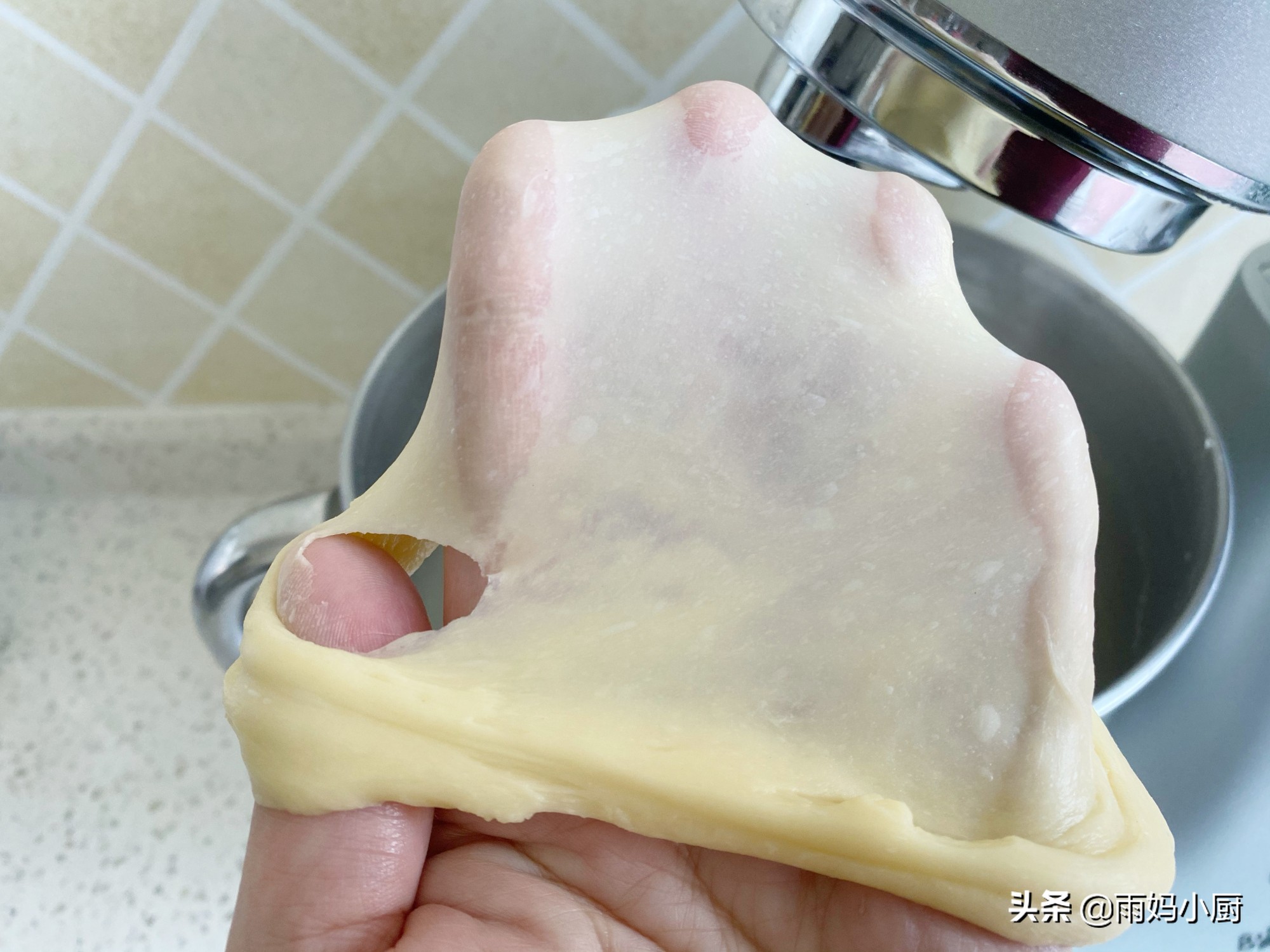 柔软拉丝吐司做法冷藏,最简单的吐司做法一次发酵