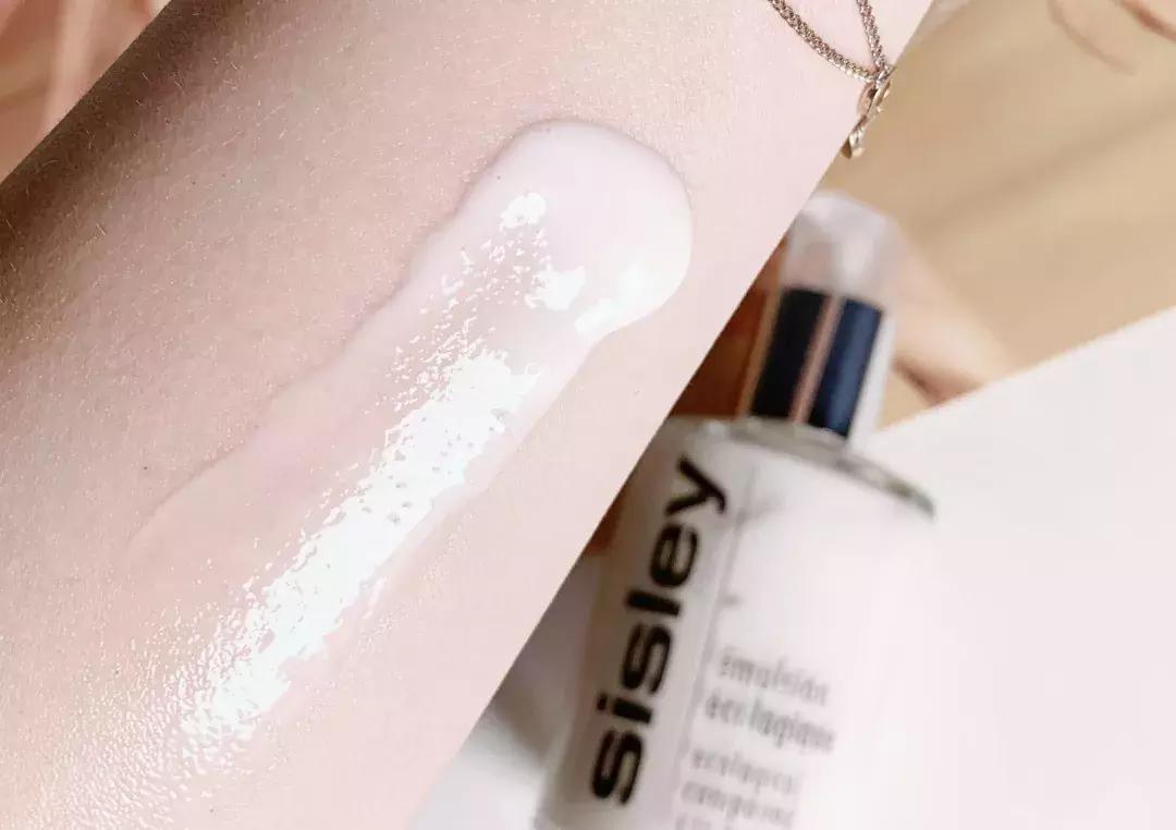 女人一生要用的几种化妆品,女人一生中必备的化妆品