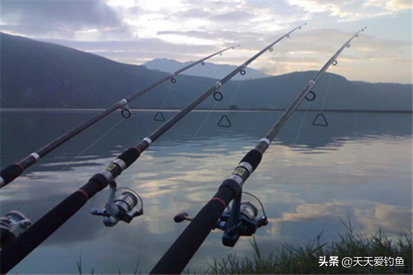 抛竿串钩钓白条正确使用方法,抛竿串钩钓鱼