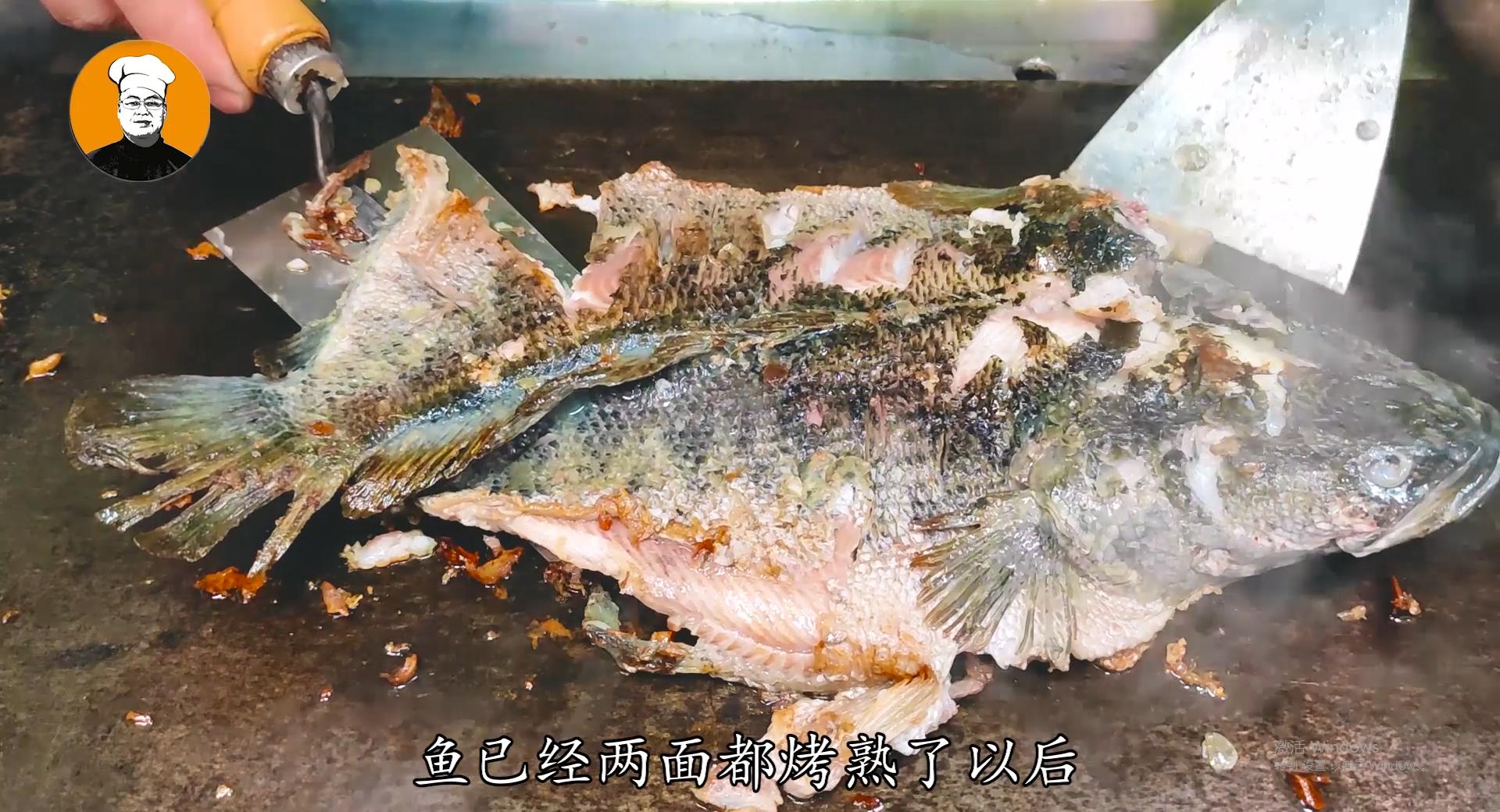 不油炸不油煎家庭烤箱烤鱼做法,家庭版不用烤鱼料且不辣的烤鱼