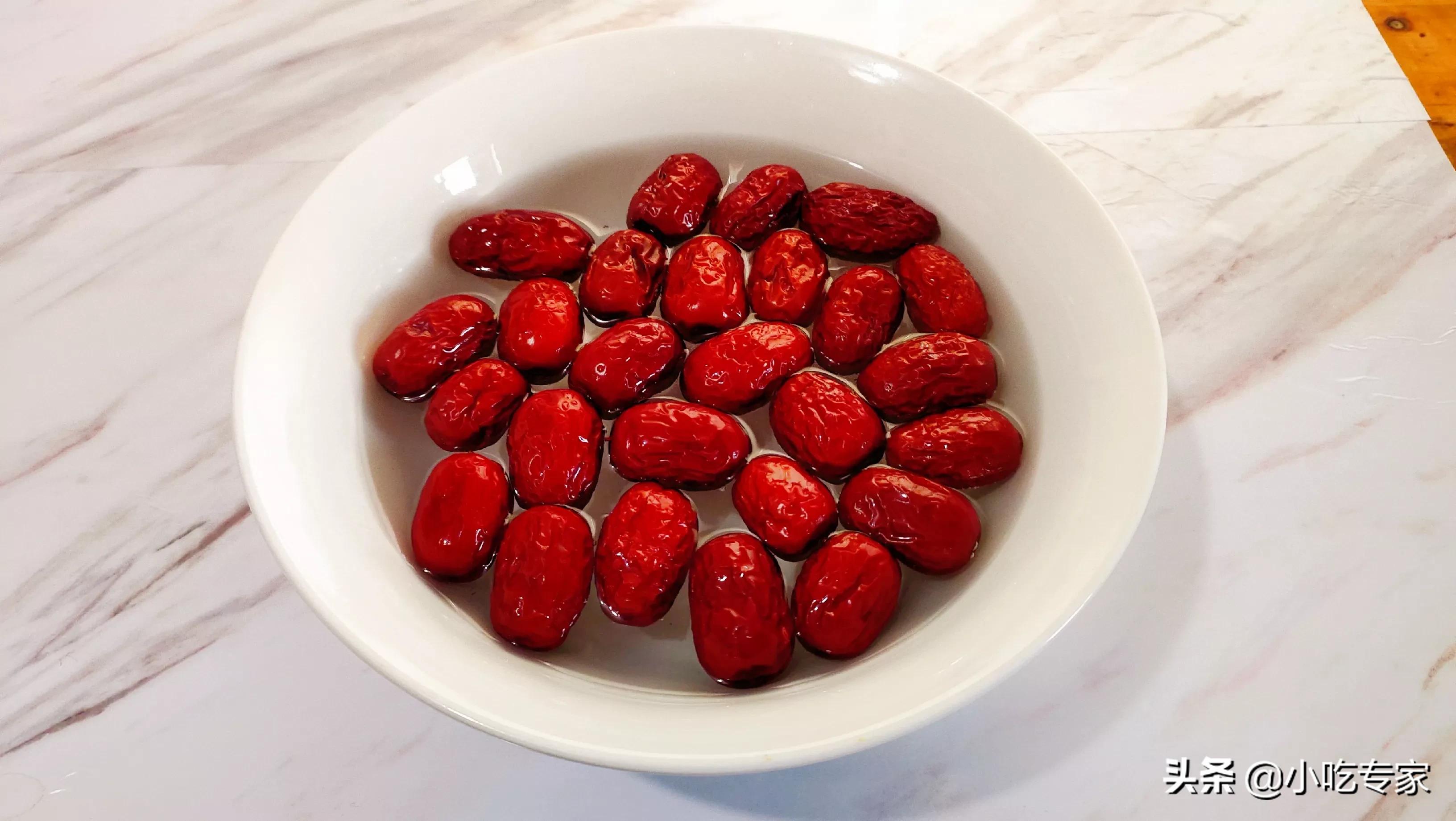 年糕要怎么蒸才好吃,撒年糕简单做法