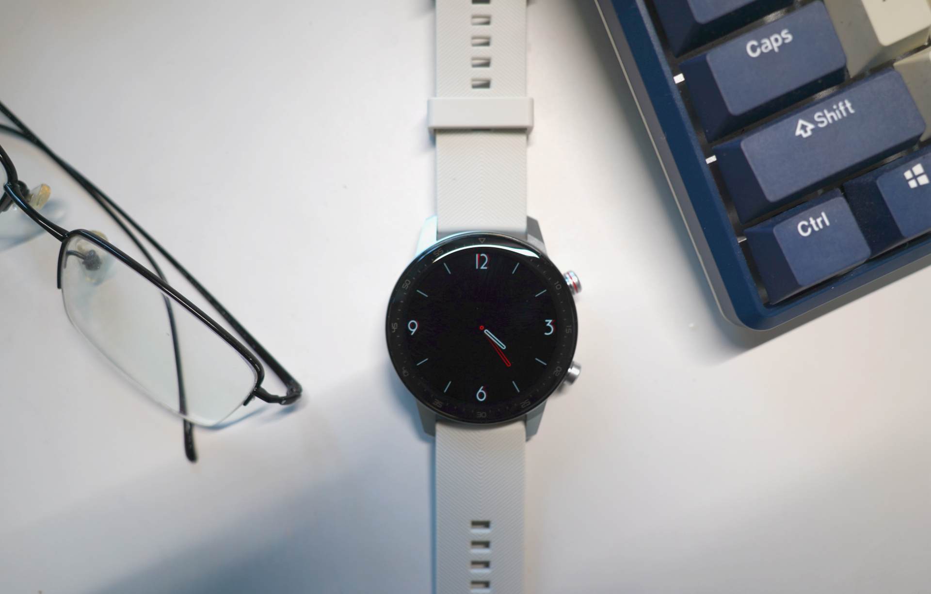 努比亚红魔手表优缺点,努比亚红魔手表精钢版