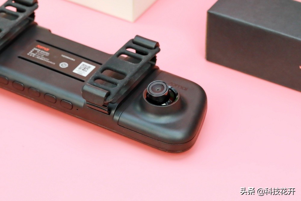 70迈流媒体记录仪10寸,70迈流媒体记录仪测评