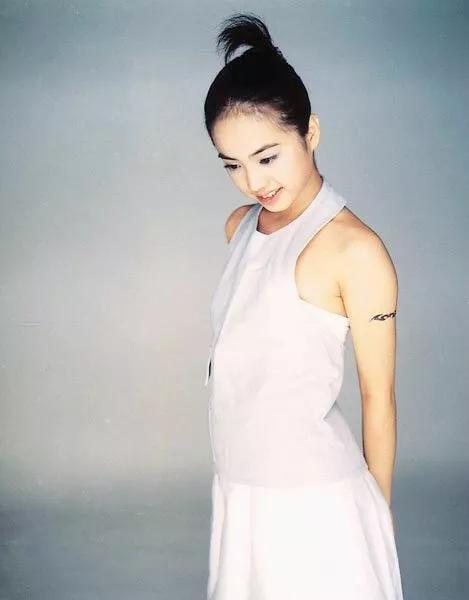 40岁蔡依林惊艳视频,蔡依林一开口王炸