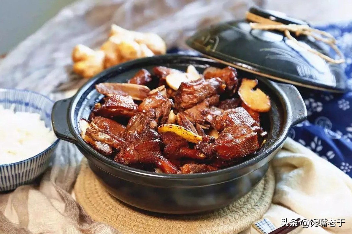 三伏天吃红烧鸭肉行吗,鸭肉属于蛋白质含量高的食物吗