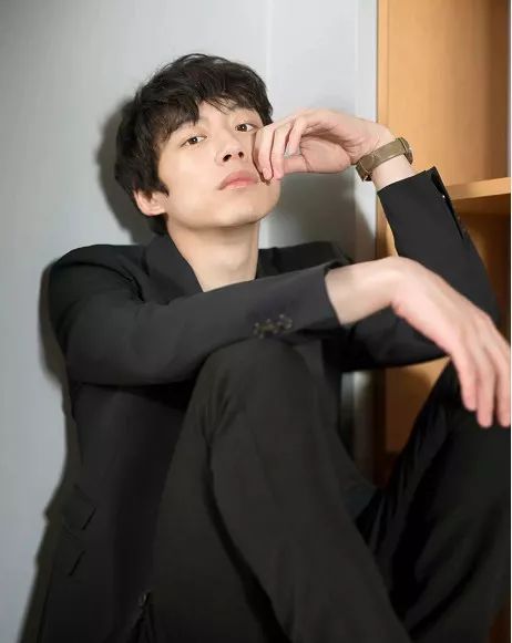 男士拍照技巧摄影攻略,男士拍照攻略大全