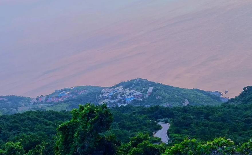 比普吉岛少的岛,比巴厘岛好玩的岛