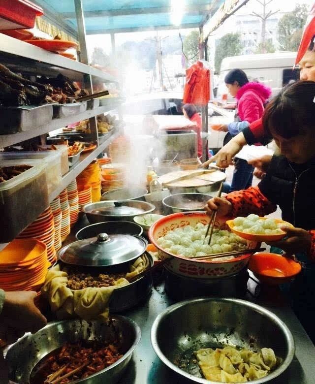 销售额超千万的门店,餐饮销售额突破一万亿