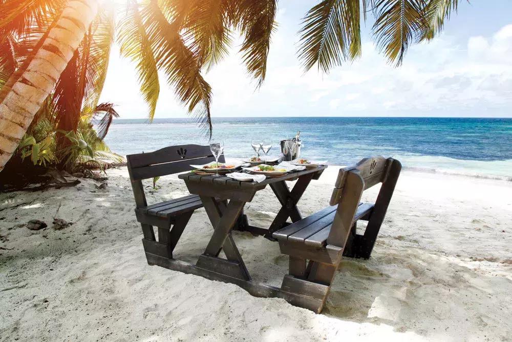 世界上最好的度假村,世界上最偏远的岛屿旅游