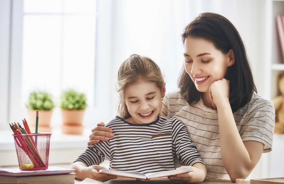 怎样提高孩子的自信心,不如来试试以下方法。