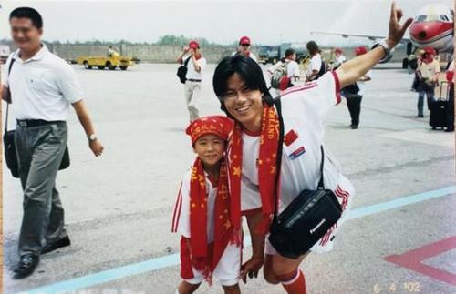 中国队想说爱你不容易,中国足球期待很美好