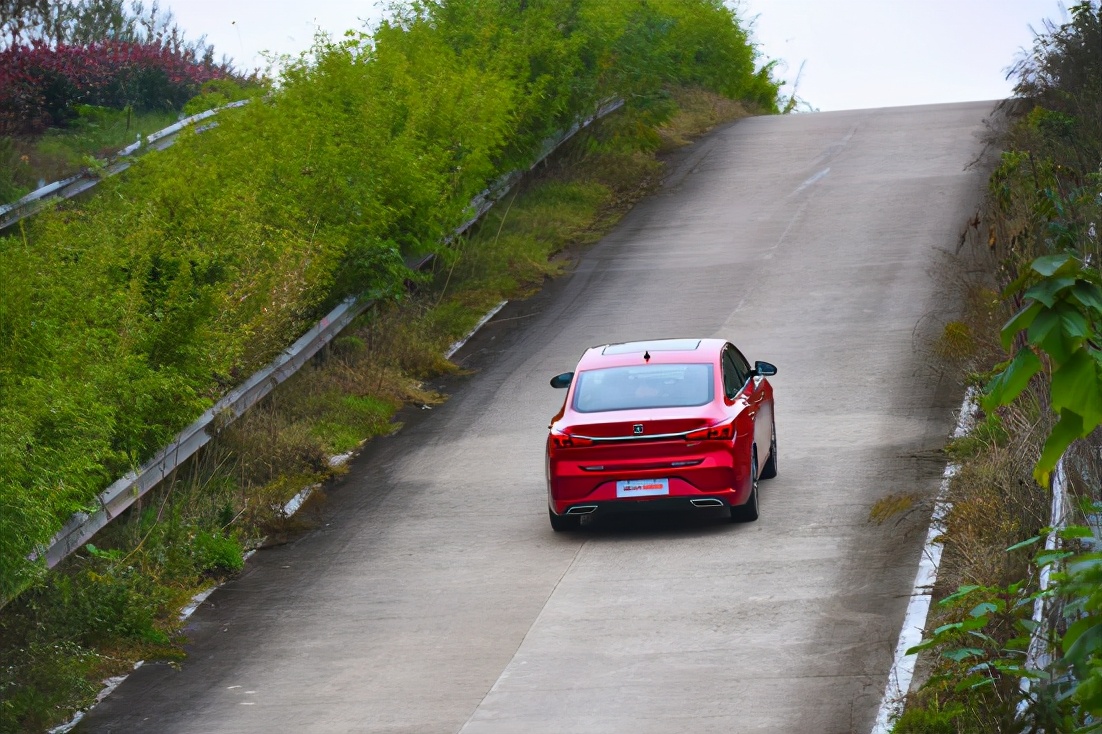 逸动plus运动模式百公里加速实测,长安逸动plus高速体验