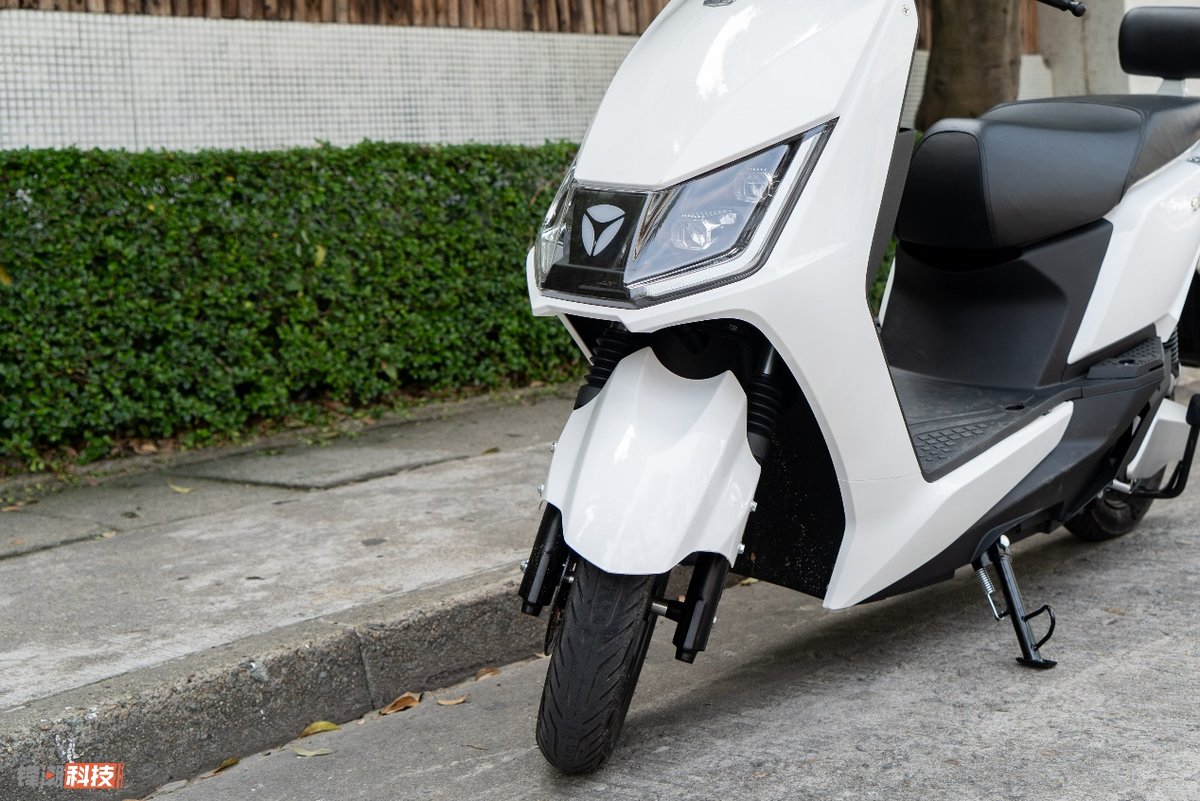 雅迪冠能t5电机是1200w还是800w,雅迪t5冠能版1200w和800w哪个好